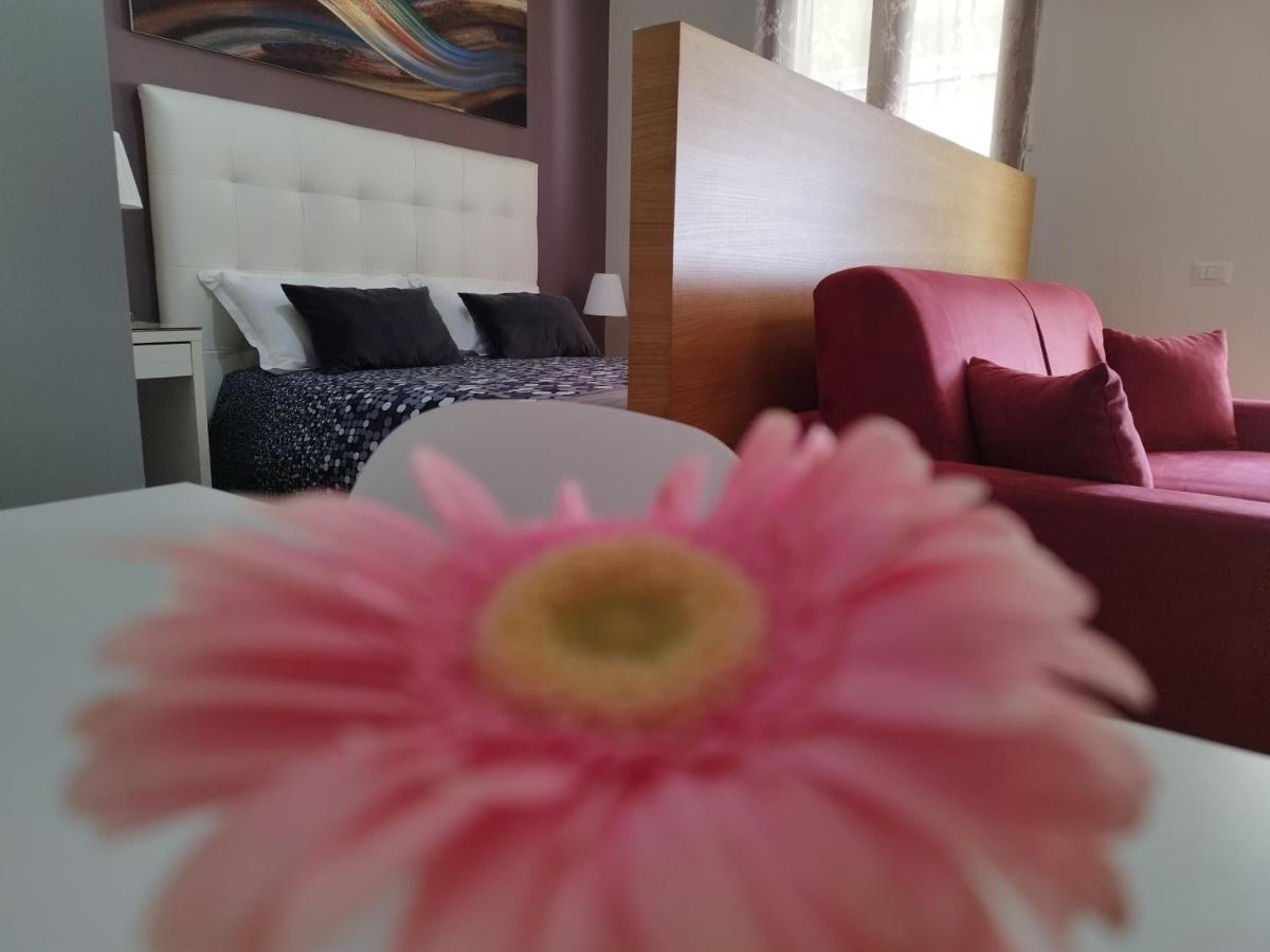 カステルブオーノCasa Nicoleアパートメント エクステリア 写真